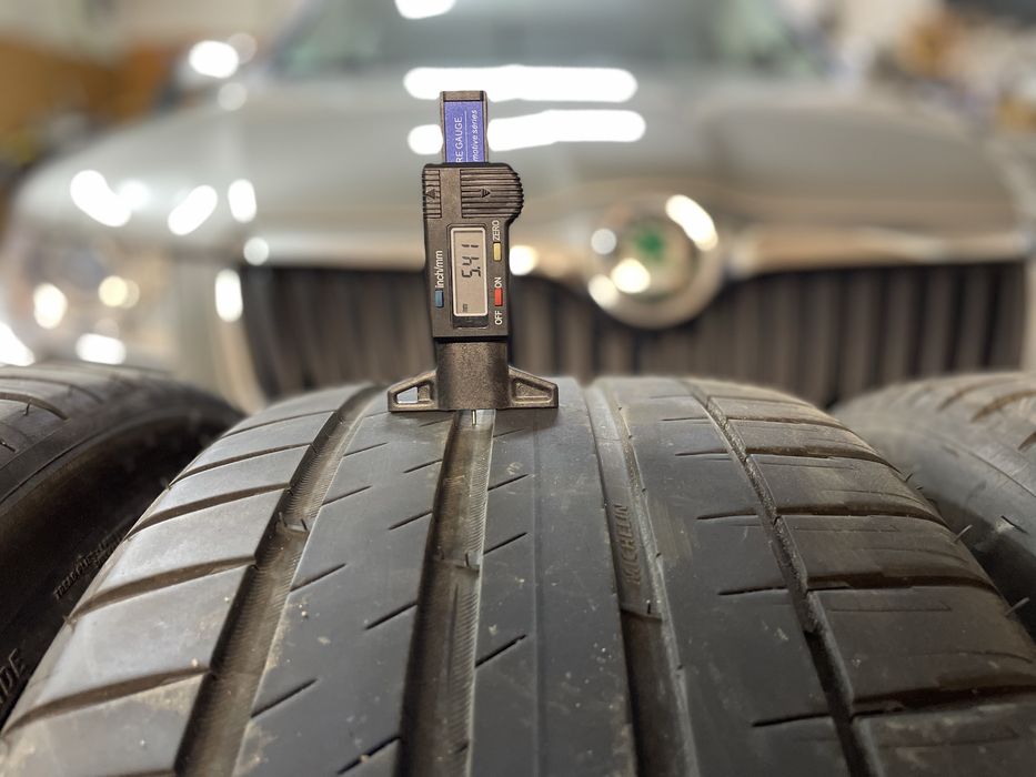 255/40 R20 Michelin Pilot Sport EV Acoustic TO