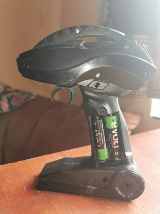 zdalnie sterowany samochodzik