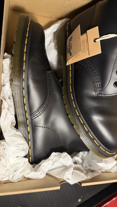 Dr. Martens 6-oczkowe Smooth czarne r. 41 – nowe z metką, pudełko