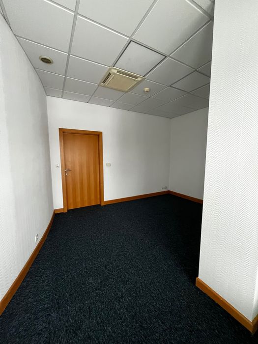 Powierzchnia biurowa biuro 19m2 z balkonem Armii Krajowej 2