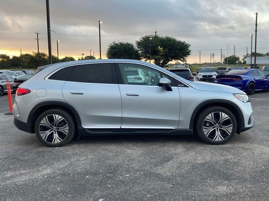 Mercedes-Benz EQE 350+ SUV 2025