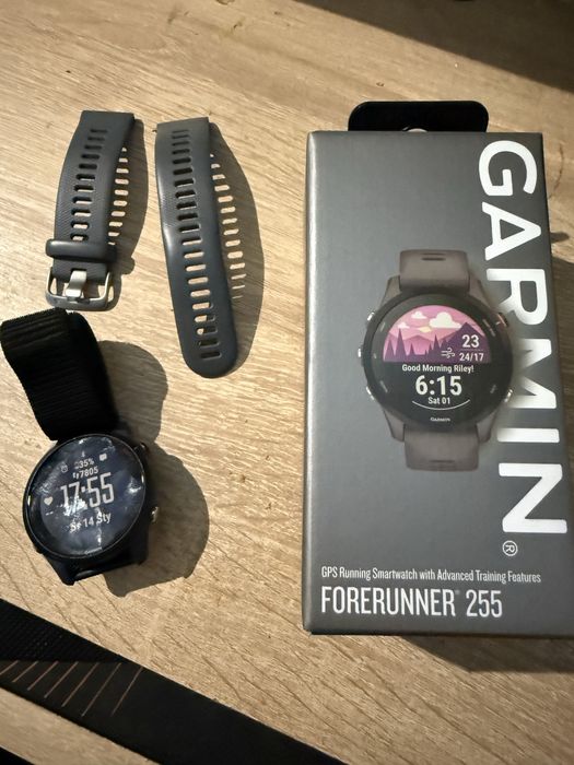 Garmin Forerunner 255