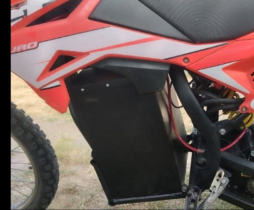 Електромотоцикл ендуро beta