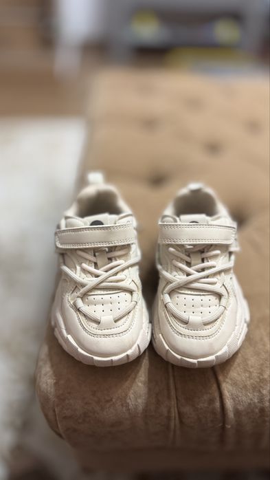 Кросівки CK на дівчинку або хлопчика