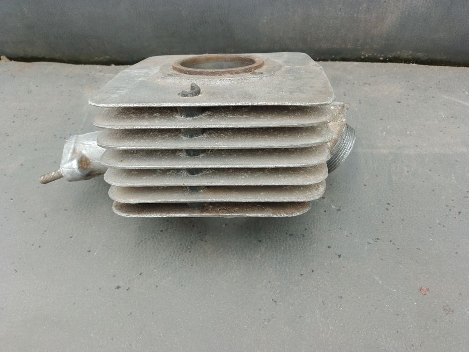 Cylinder Simson ładny