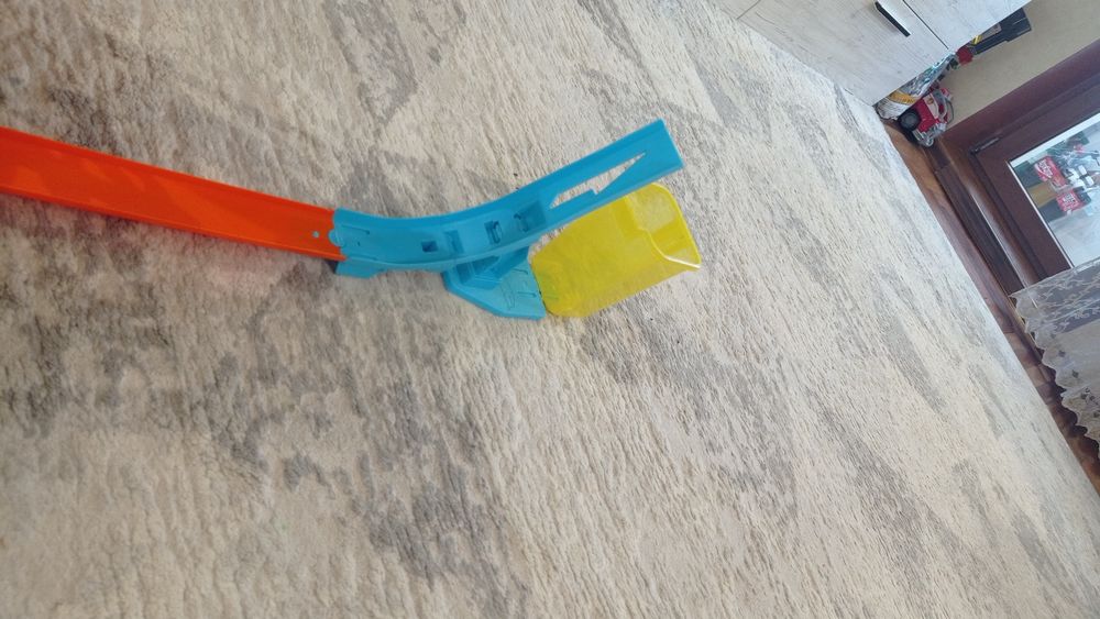 Трек хотвилс тройная петля