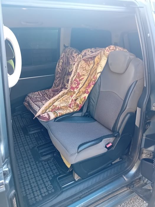 Авто доглянуті в чудовому стані