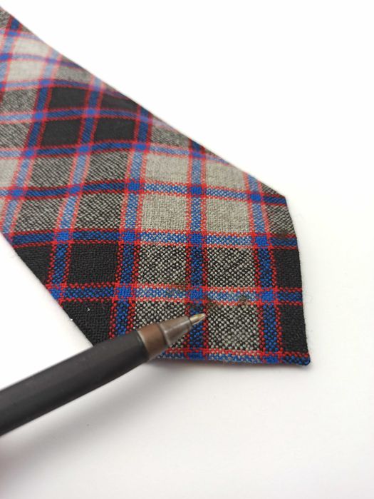 Szkocki wełniany szary krawat w szkocką kratę tartan AA46