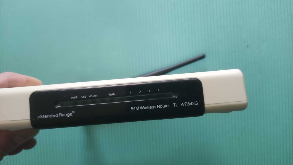 Роутер TP-Link DSL Wi-Fi 54 Мбит/с TL-WR542G