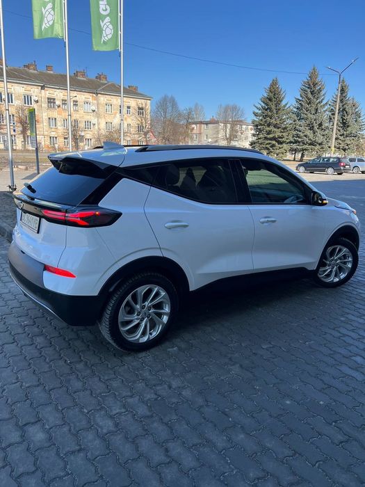 Chevrolet Bolt EUV  22-23