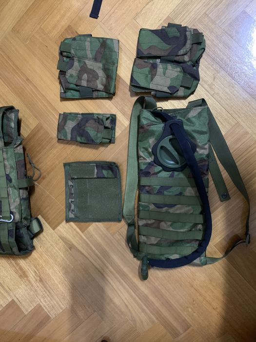 Vendo colete Tático MFH Ranger Molle- Woodland