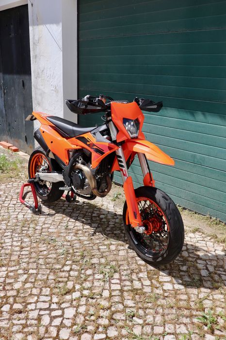 KTM SMR 450 matriculada