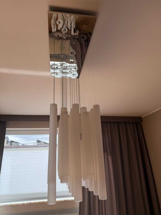 Piękna, sufitowa lampa AZZARDO