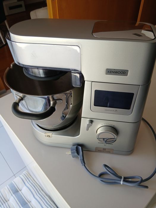 Robot de cozinha kenwood, como novo.