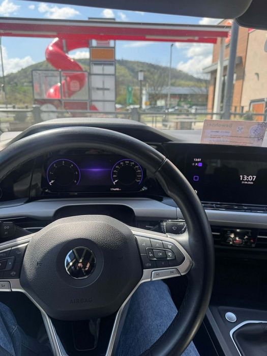 Volkswagen Golf 8 Variant Kombi 2.0 TDI