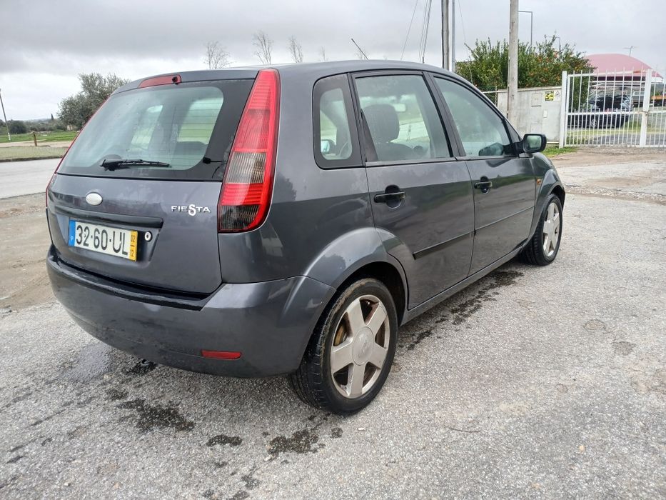 Ar condicionado bom estado