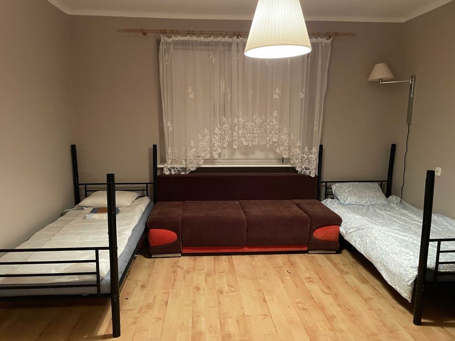 Miejsca w pokojach lub pokoje do wynajęcia  Poznań Szczepankowo od 500 zł