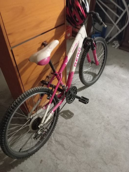 Bicicleta de menina Berg roda 24