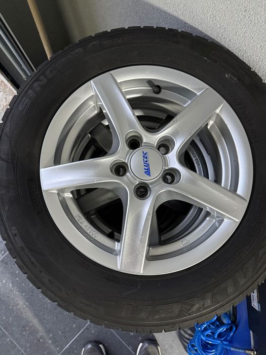 Літня резина з дисками