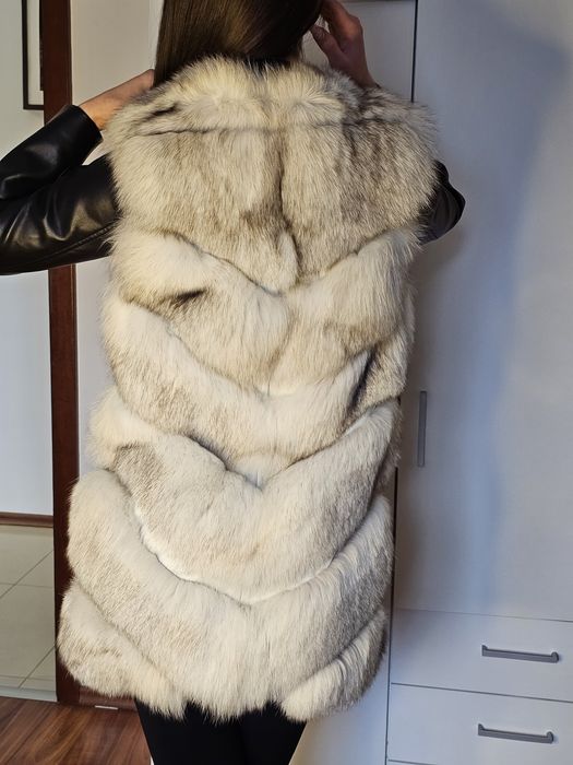 Naturalne futro lisa polarnego