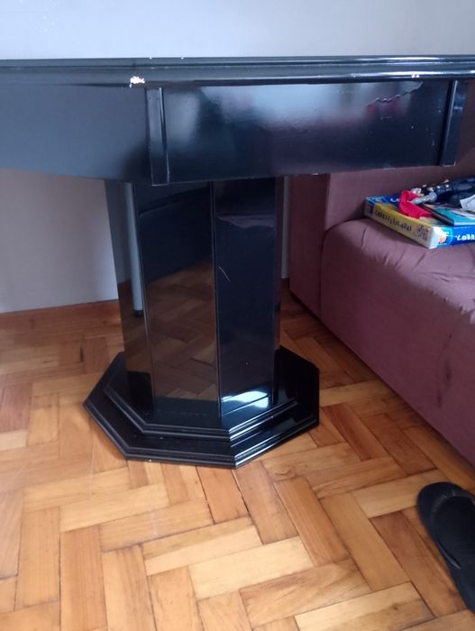 Doação Mesa extensível octogonal