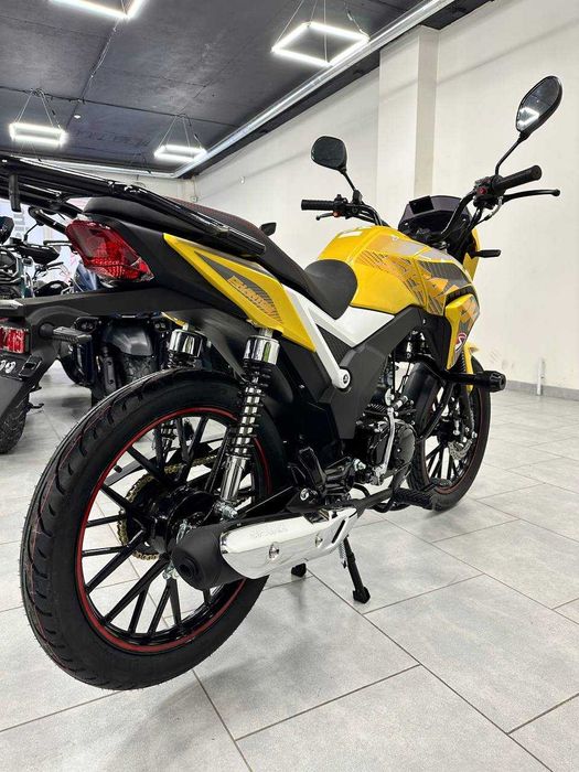 Новий мотоцикл Spark SP125C-2AR 2025