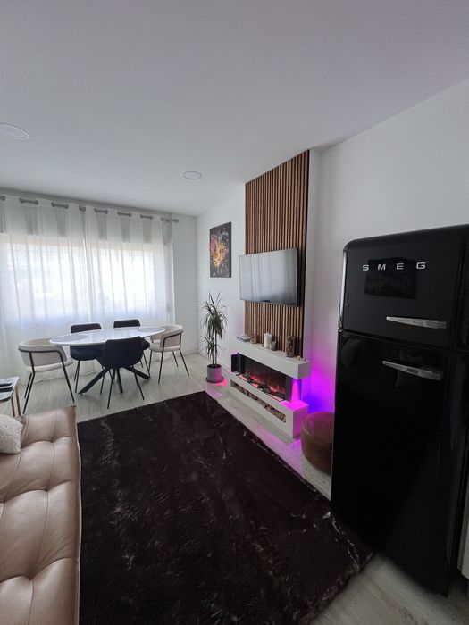 Apartamento T1 mobilado e equipado, pronto a habitar, junto ao metro