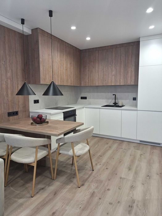 Продаж Без комiсii 1 кв-ри, з Авторським ремонтом, ЖК Нова Англiя,вул.Максимовича 26 Д