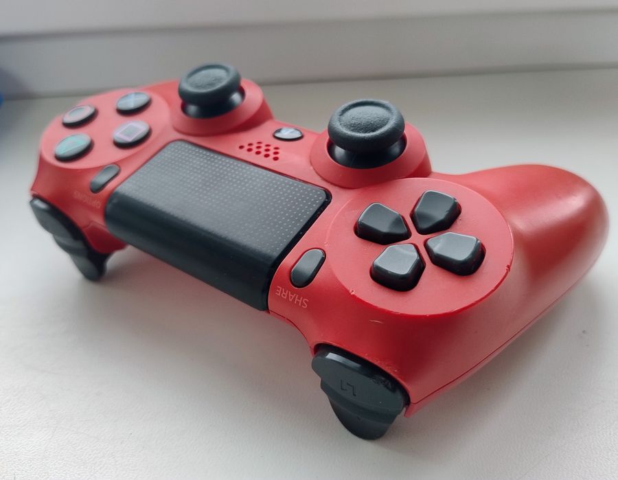 Dualshock 4 version 2 для PS4 Magma Red (оригінал)