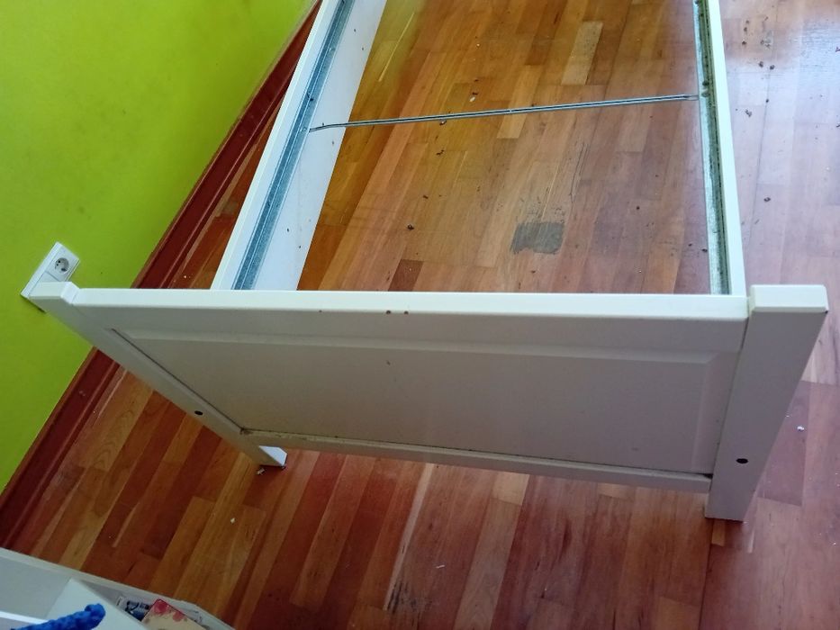 Cama de solteiro Ikea