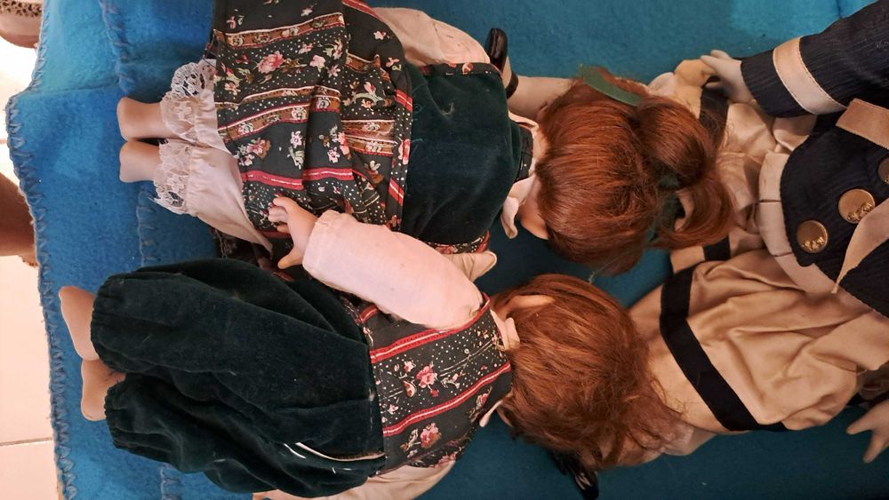 3x Bonecas de porcelana