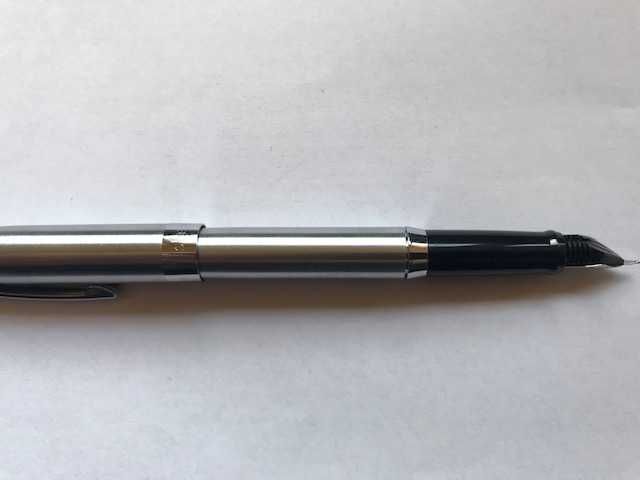 Pióro wieczne Sheaffer Sagaris Srebrny Metallic CT