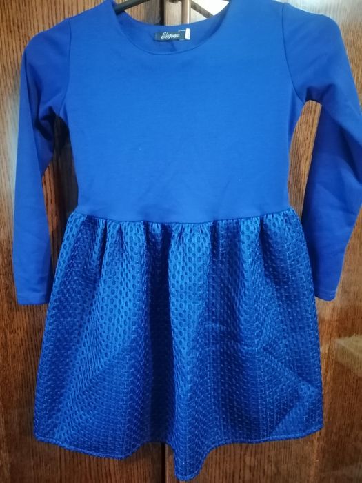 Сукні, плаття, свертики на дівчинку 122-128