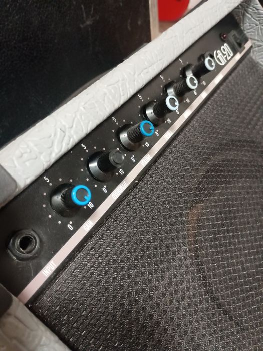 Kultowy wzmacniacz gitarowy Eltra Gran GM-20 (1993) Dla kolekcjonera