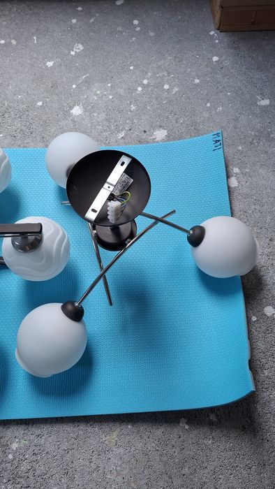 Lampy oświetleniow 3 w cenie 1