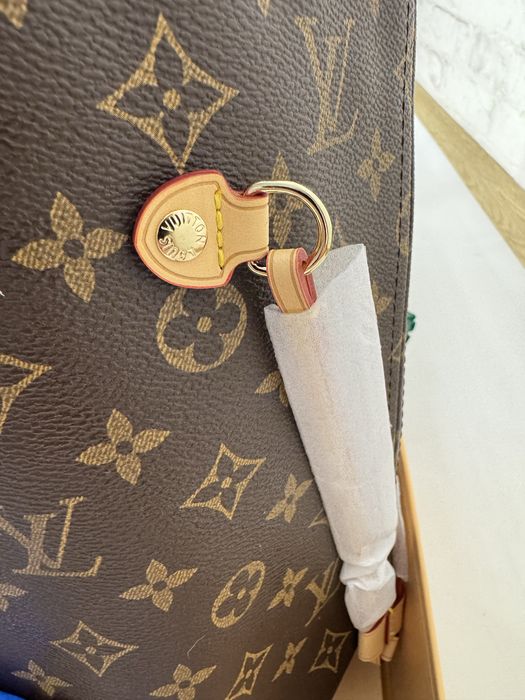 Сумка Louis Vuitton Neverfull