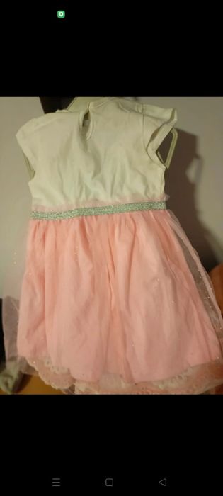 Nowa bez metki sukieneczka dla dziewczynki