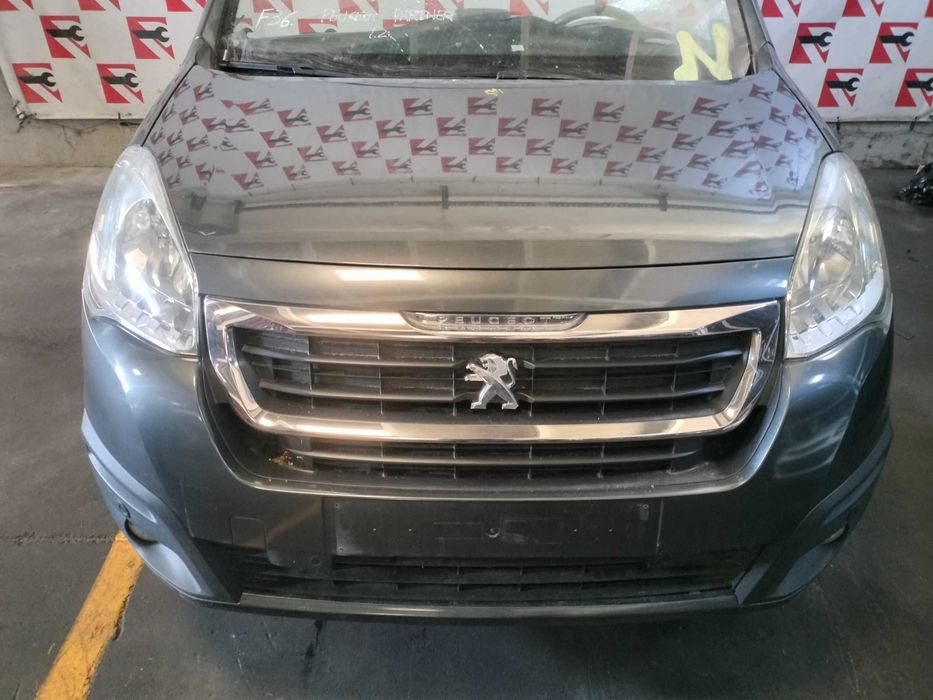 Frente Completa Peugeot Partner 1.2i Turbo 2017 #F36