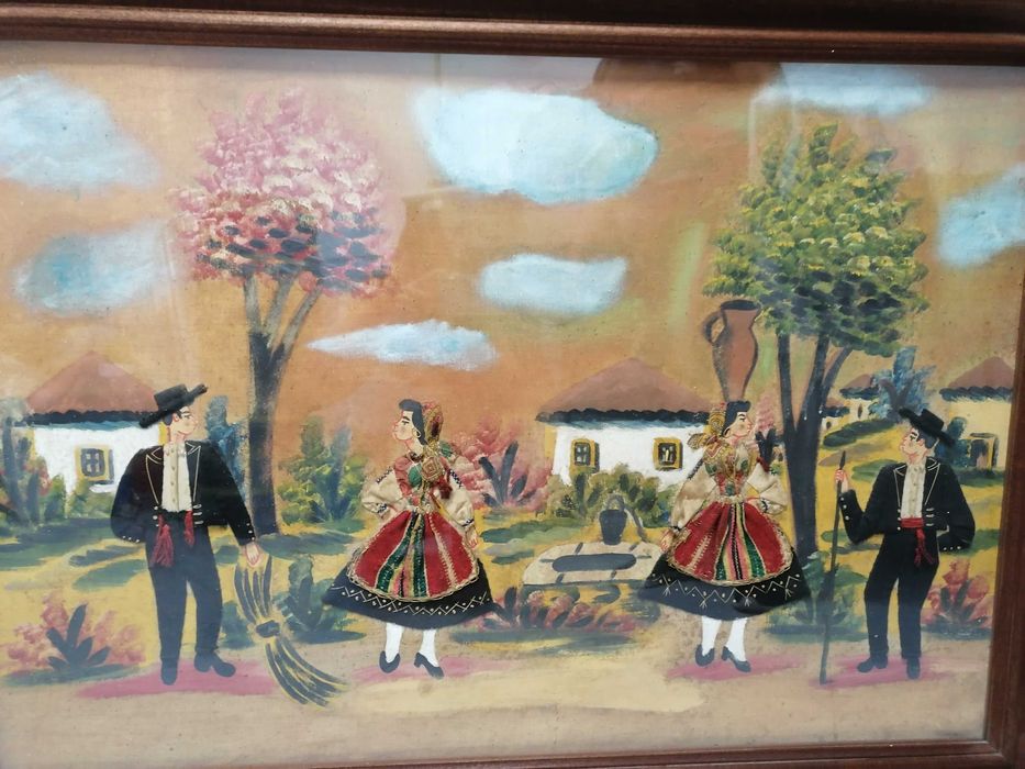 Peça de arte antiga, pintada/trabalhada á mão (BOM ESTADO)