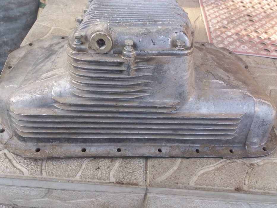 Поддон на Москвич 2141