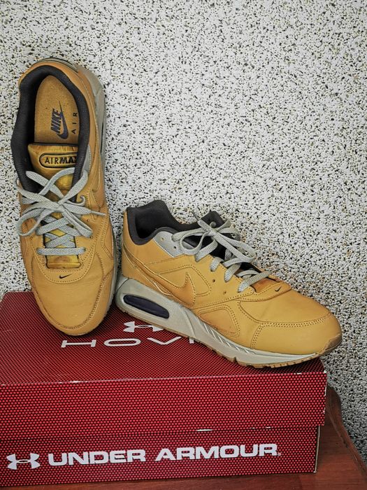 Кроссовки мужские Nike AIR Max Ivo.