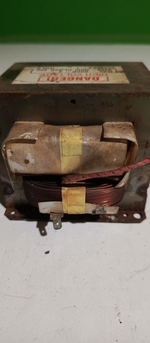 Transformator z mikrofalówki na elektromagnes zgrzewarkę i nie tylko
