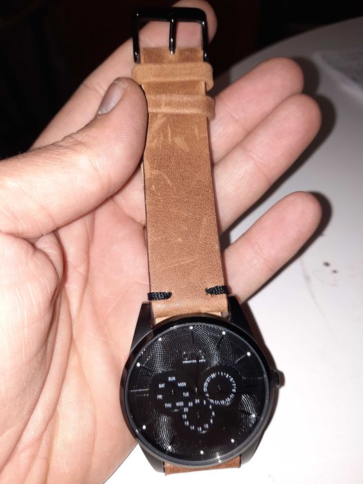 Braceletes de couro para relógios, fazemos vários modelos e medidas!!!