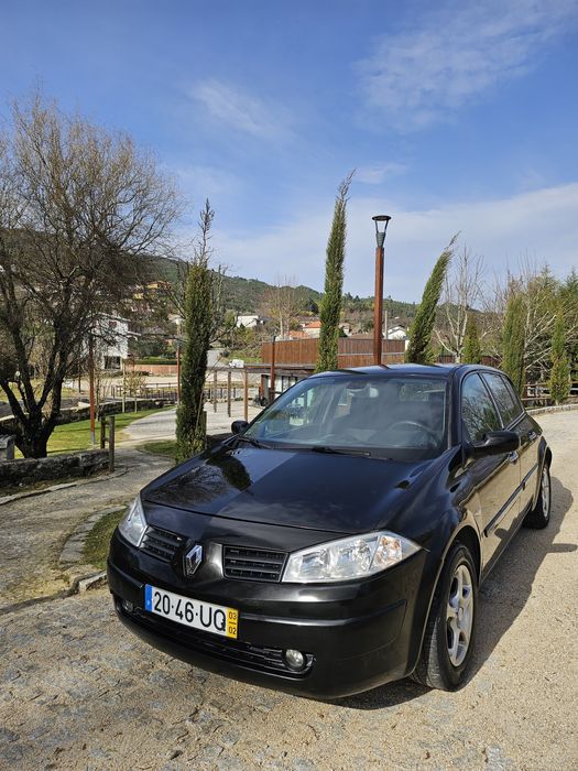 Vendo Renault Megane II .
.