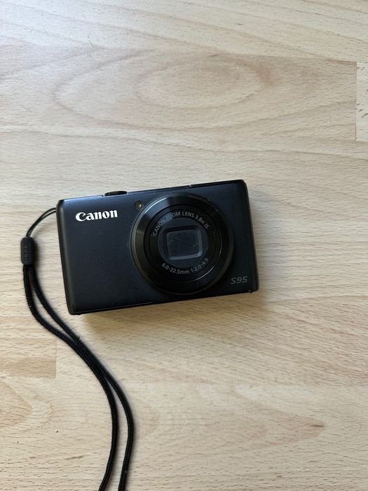 Canon Powershot S95