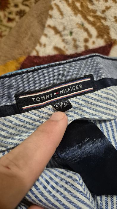 чиноси Tommy Hilfiger