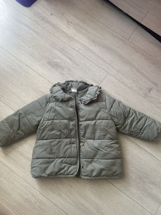 Курточка на дівчинку hm