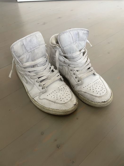 Buty Białe Nike Air Jordan 1 mid rozmiar 41