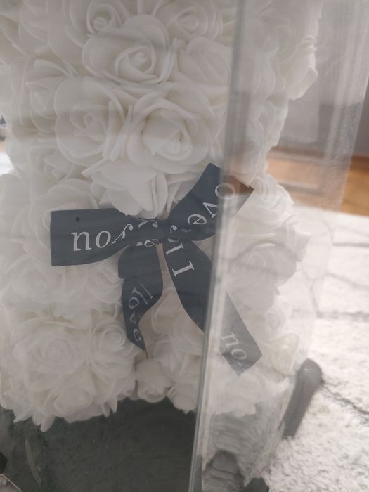 Misiu z róż biały