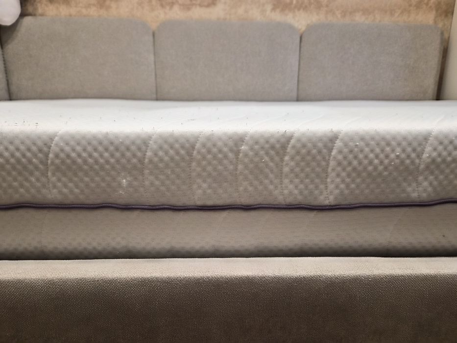 Materac Vesco PROFOAM 120X200 średnia twardość